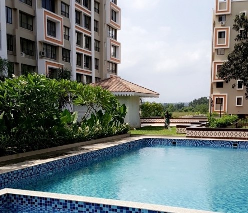 Raj Ryle flats in Goa Mapusa have a swimming pool